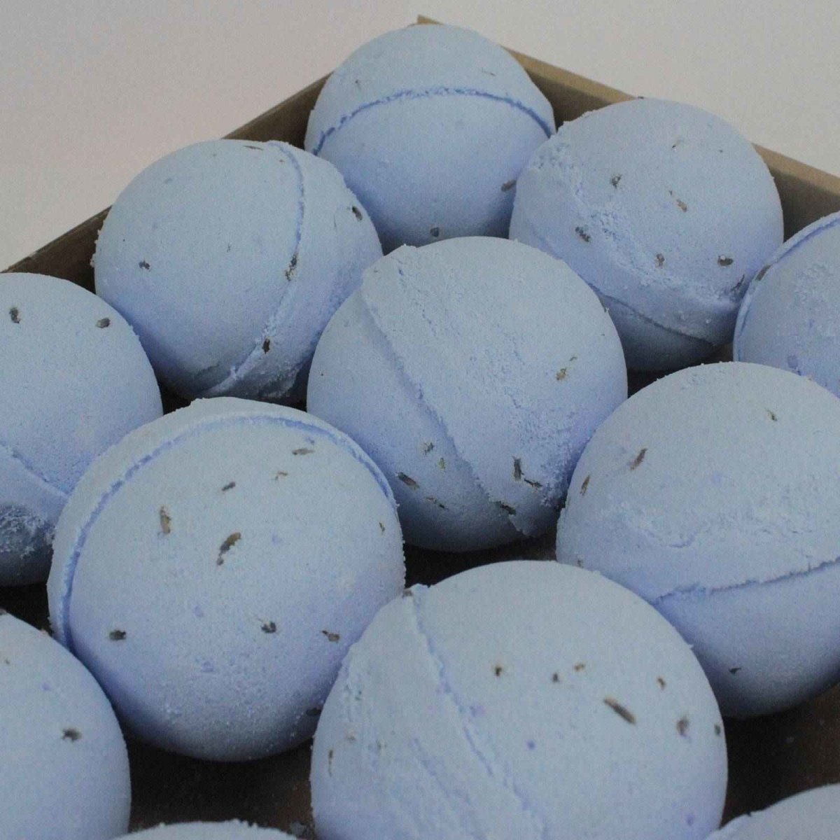 Lavender & Seeds Boujie Bath Bomb | The Boujie Lounge