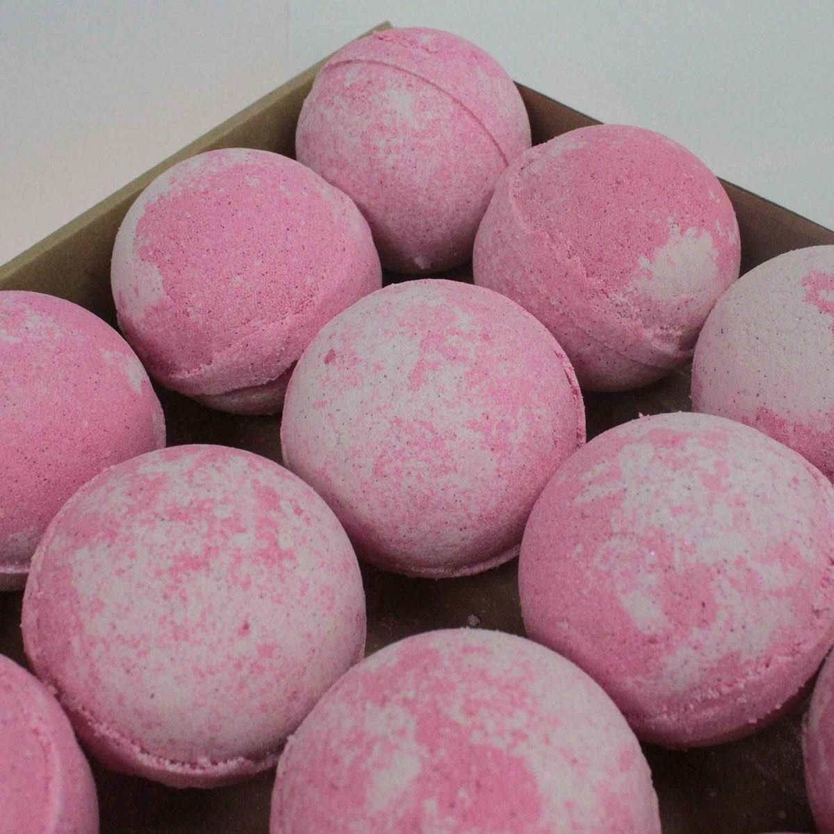 Party Girl Boujie Bath Bomb | The Boujie Lounge